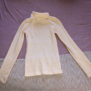 Cream Turtleneck Sweater - S